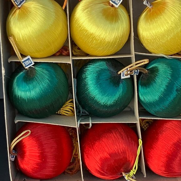 Vintage Japan Satin 1 3/4" Ornaments with Tassel -1 dozen boxed - Picture 9 of 13